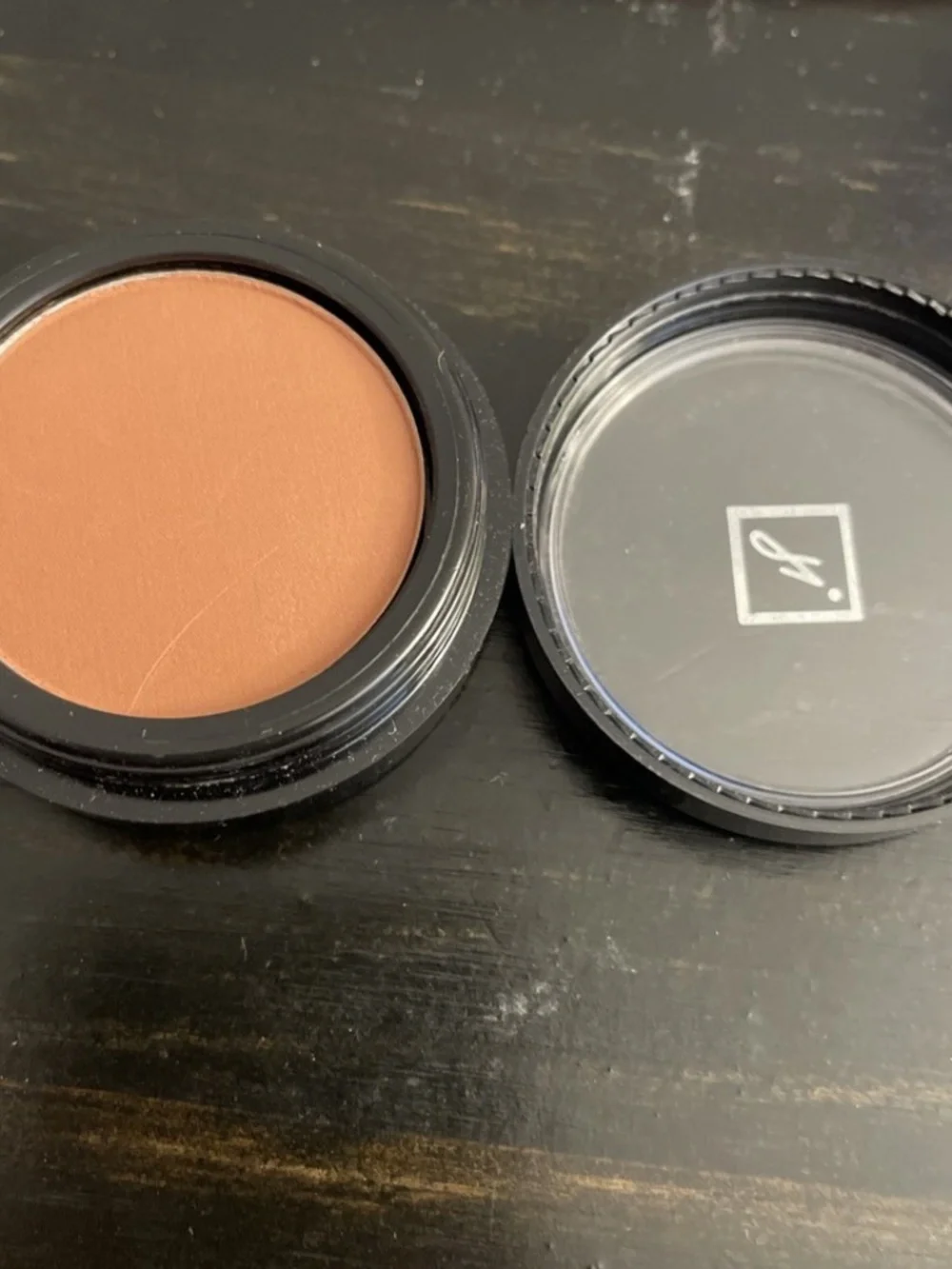 Jordana Blush Powder # 28 Classic Bronze SEE DESCRIPTION